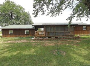 3604 Conway Rd, Farmington, MO 63640