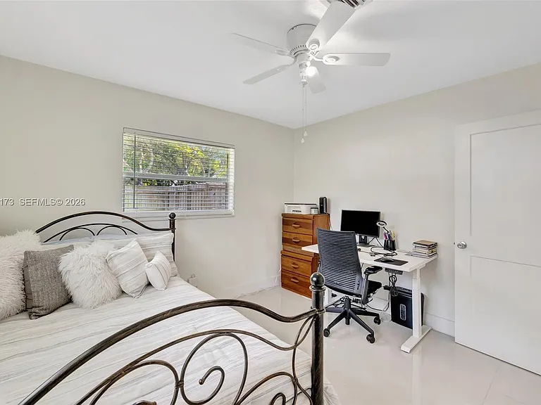 1500 SW 6th Ave #1500 — Photo 17