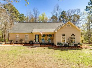 1337 Sunnyhill Dr, Camden, SC 29020