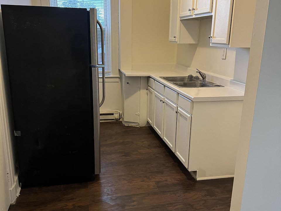 1st image of 1917 Truitt Ave APT 3