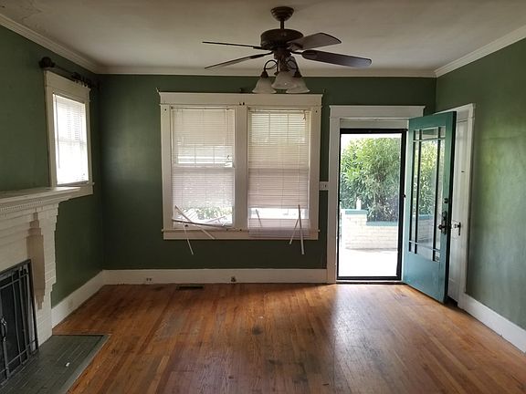 2nd image of 605 Farragut Ave