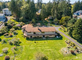 1460 Colchester Dr E, Port Orchard, WA
