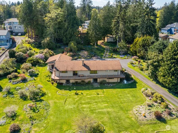 1460 Colchester Drive E, Port Orchard, WA 98366
