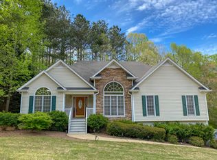 895 Tynsdale Dr, Douglasville, GA 30134