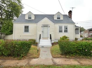 65 Baldwin Pl, Belleville, NJ 07109