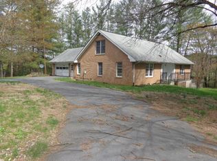 137 Hangers Mill Rd, Churchville, VA 24421