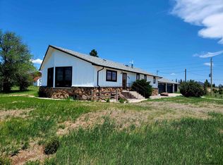 808 E Laughlin Rd, Cheyenne, WY 82009