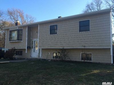 110 Brook St, Bay Shore, NY, 11706