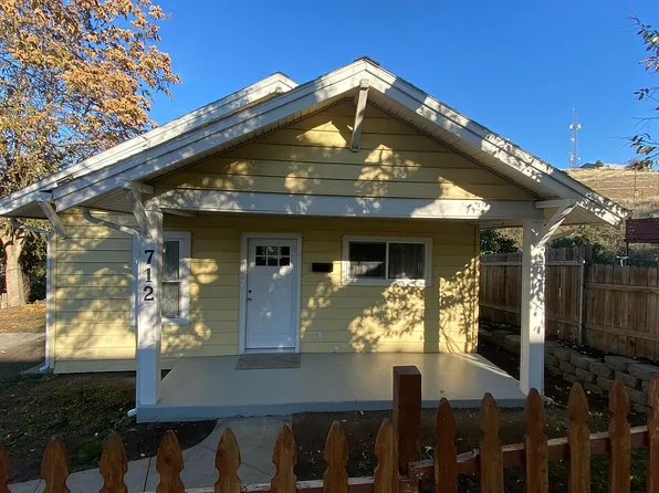 712 SE 3rd St, Pendleton, OR 97801