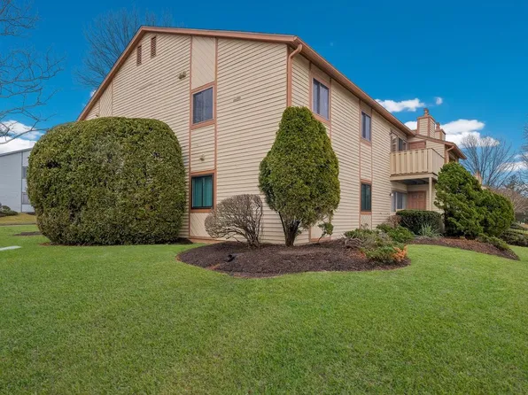 112 Hickory Ct, Lansdale, PA 19446