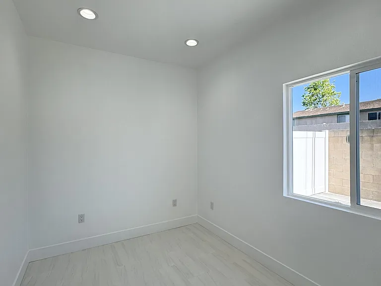 9078 Ingram Ave — Photo 5
