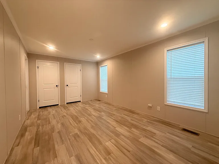 29800 Guilford Cir #435 — Photo 15
