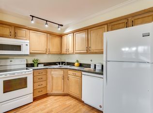 9400 Aylesbury Dr APT 1, Louisville, KY 40242