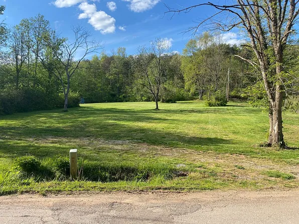 2285 Indian Run Rd, Marietta, OH 45750