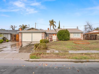 340 E Lemmon Way, Hanford, CA, 93230