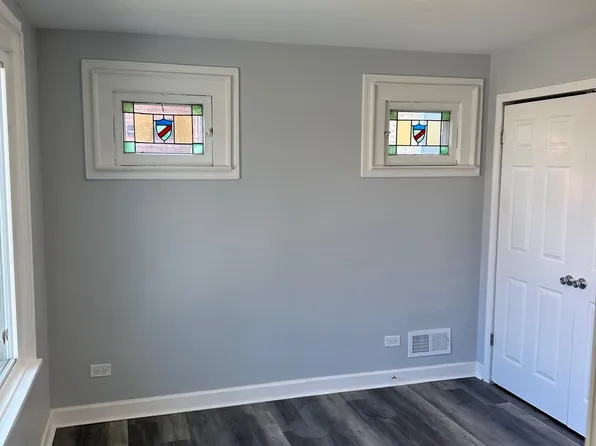 2922 N 74th Ave, Chicago, IL 60707