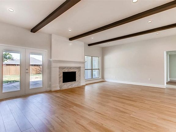 3rd image of 3517 Brookhaven Club Dr