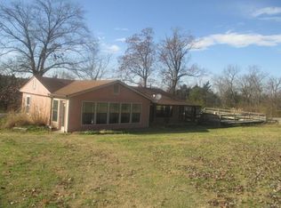 8205 Highway Hh, Catawissa, MO 63015