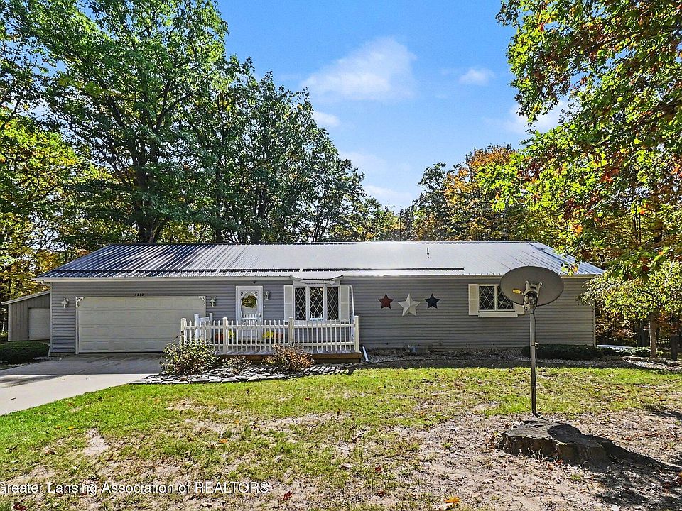 1st image of 3230 E Mannsiding Rd