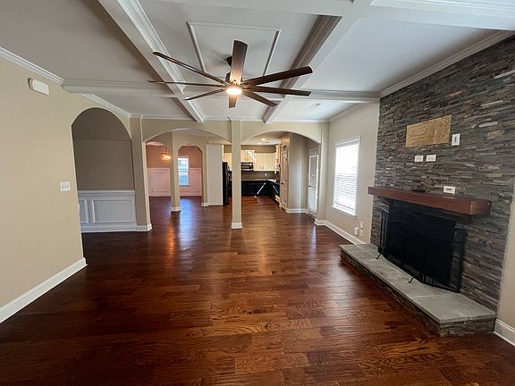 3rd image of 1194 Dygert Ct