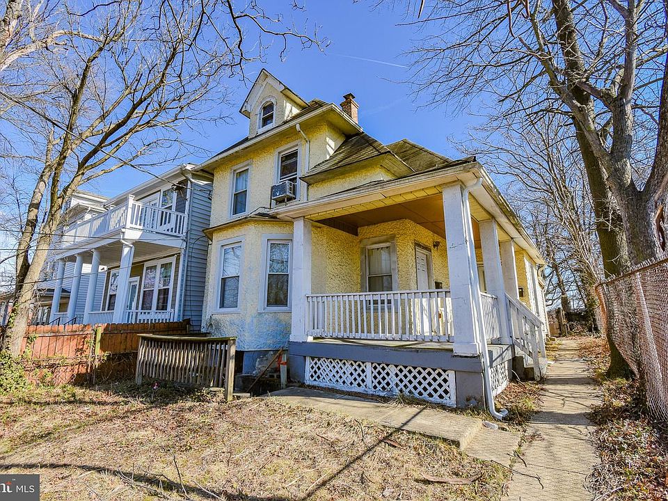 1st image of 1921 Rhode Island Ave NE