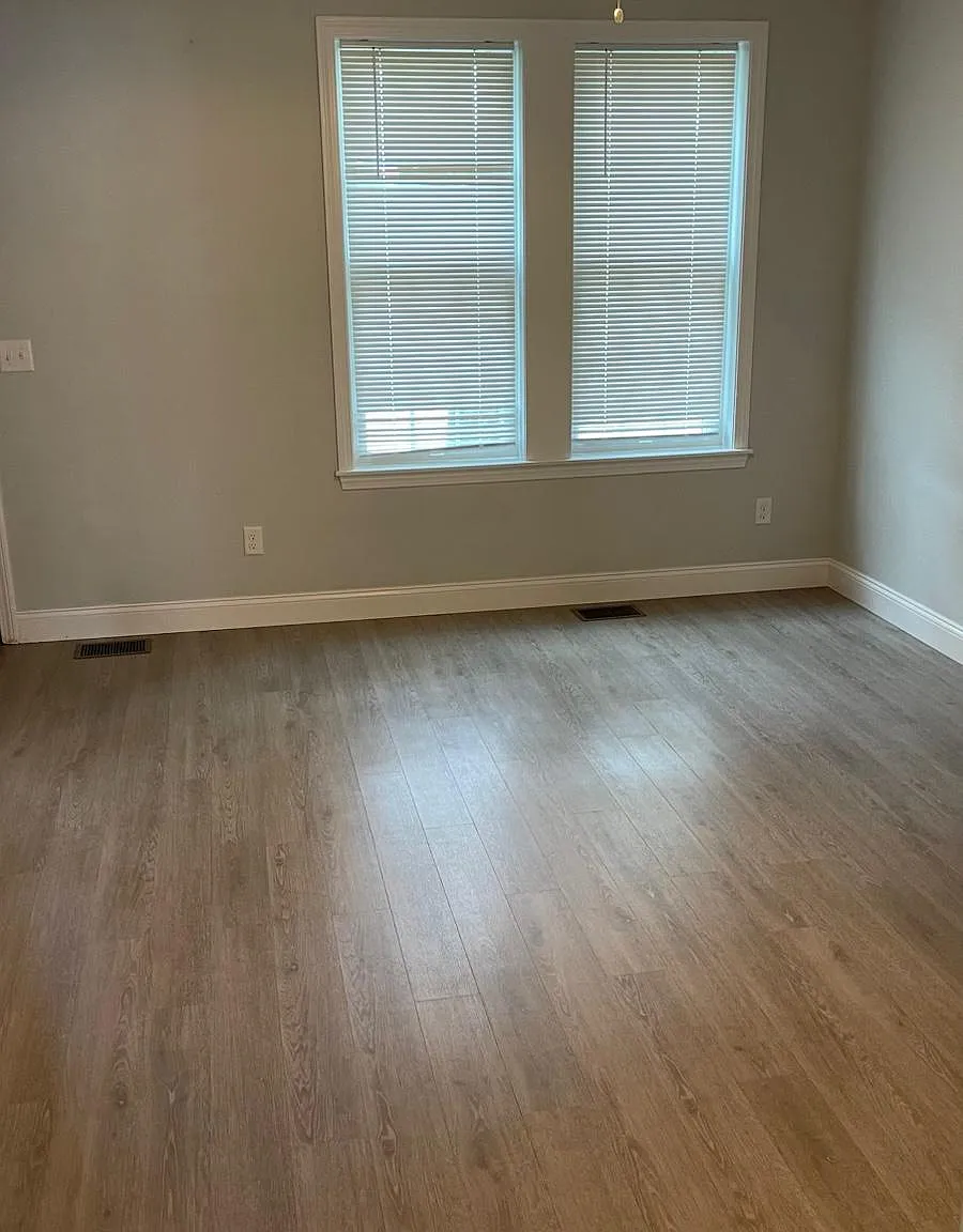 2 bed, 1.5 bath, 1050 sqft, $2,600 — Photo 3