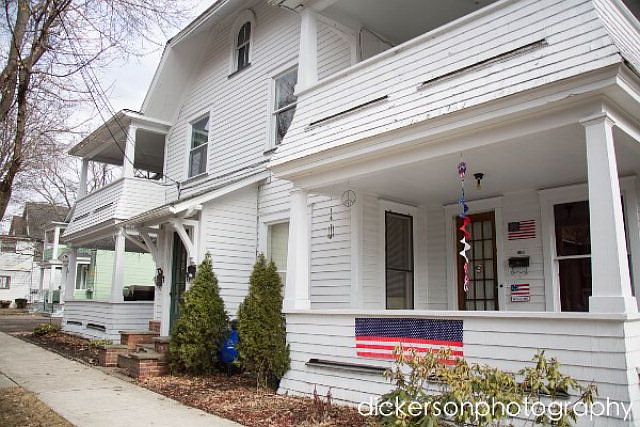 1st image of 513 W 1st St