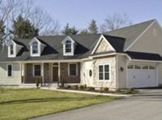 19 Tall Pines Way, York, ME 03909