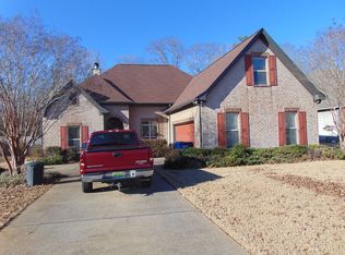 612 Barkley Cir, Alabaster, AL 35007