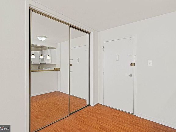 4th image of 2401 H St NW APT 202