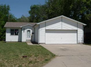 230 Wiley St #HUD-181225722, Augusta, KS 67010