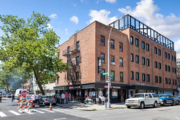 Rented by Douglas Elliman | media 18