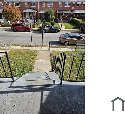 3 bed, 960 sqft, $2,200 — Photo 2