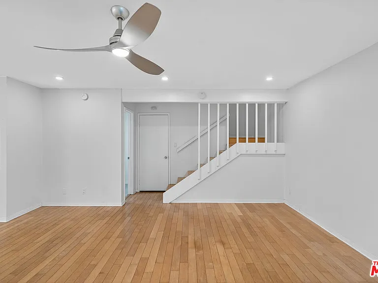 394 S Miraleste Dr #496 — Photo 10