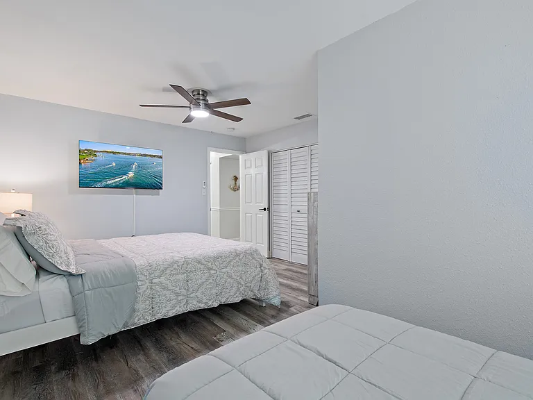 3360 S Osprey Ave #212B — Photo 26