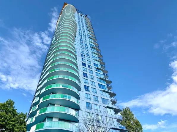 6638 Dunblane Ave #2806, Burnaby, BC V5H 0G8