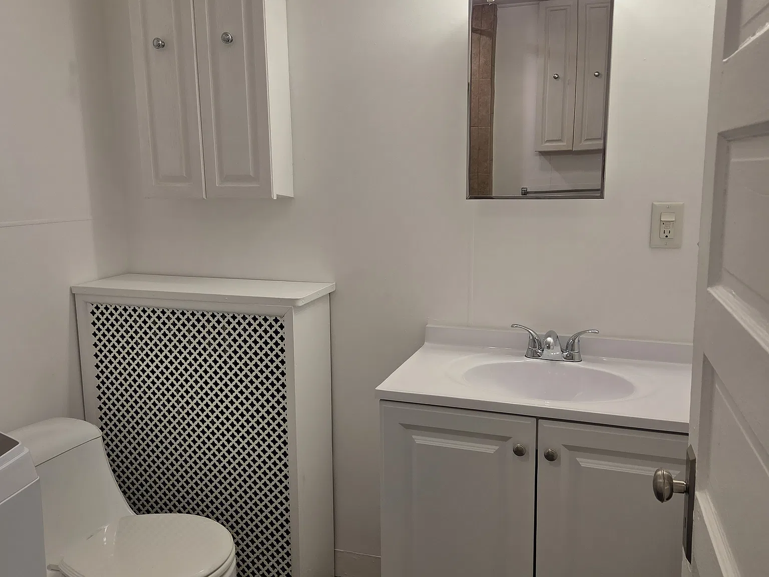 1 bed, 750 sqft, $1,000 — Photo 4