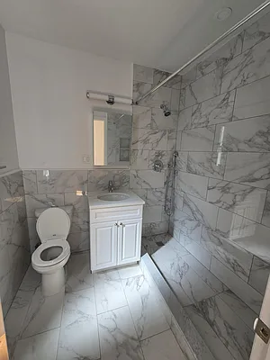 Rented by ONE Manhattan Real Estate | media 9