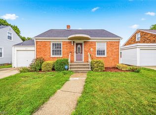229 E 326th St, Willowick, OH 44095