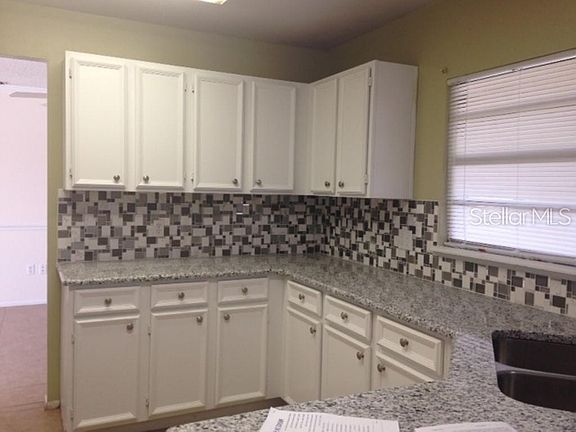 2nd image of 2830 Beckwith St