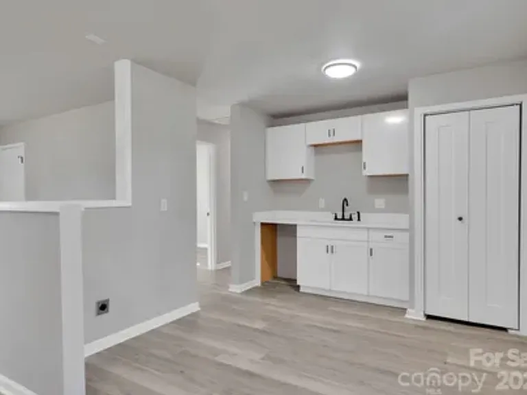 2545 Abelwood Rd — Photo 19