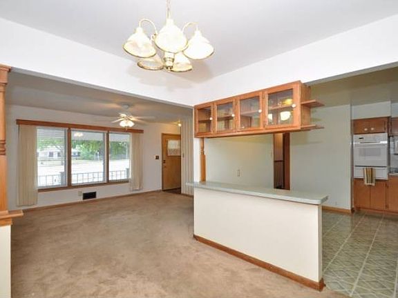 good size living space