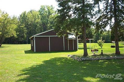 24 X 24 Pole Building.