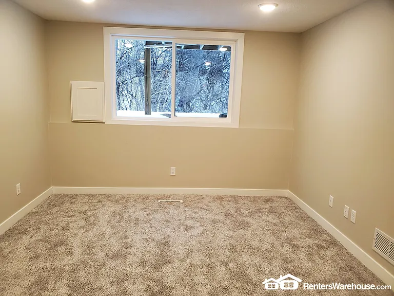 5531 Pompano Dr — Photo 36