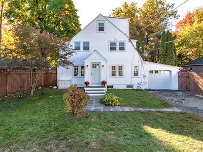 25 Wakemore St, Darien, CT, 06820