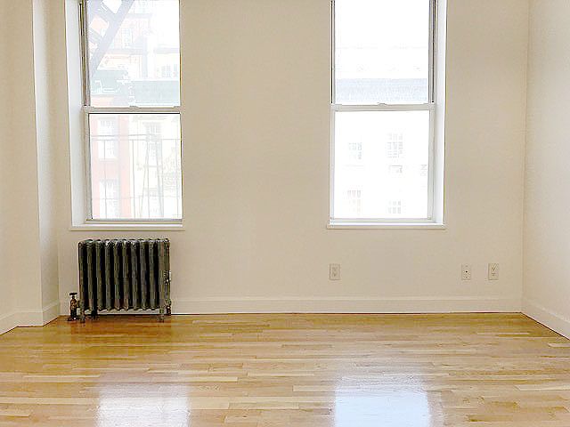 1st image of 320 E 81st St APT 14