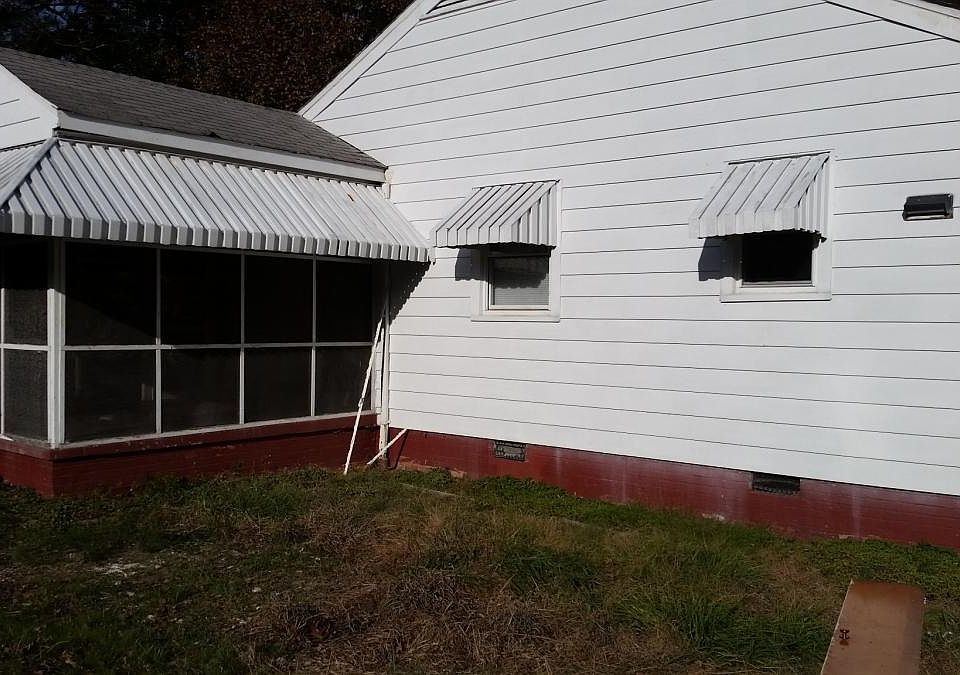2nd image of 407 Pleasant Dr