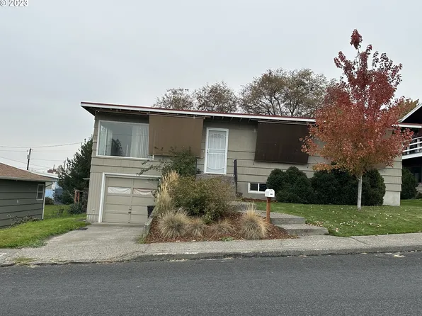 1106 Oregon St, The Dalles, OR 97058