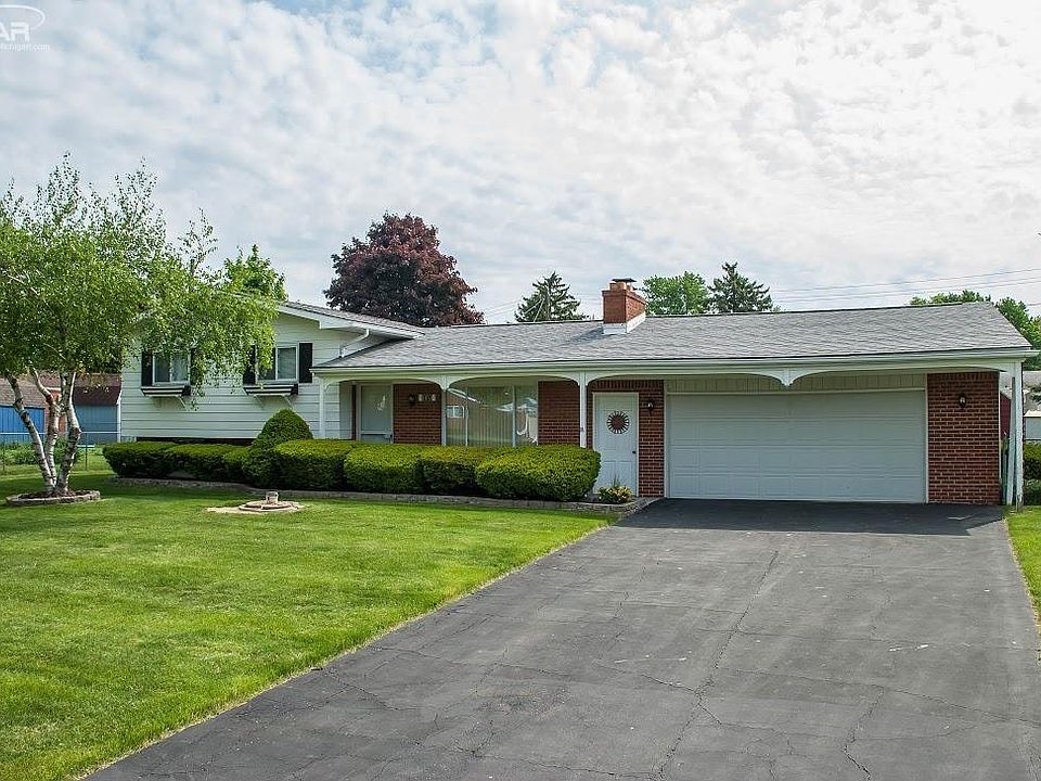 1st image of 4453 Westmont Dr