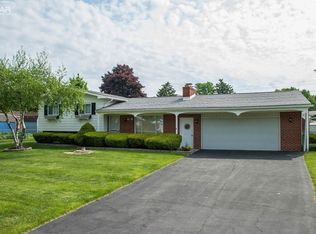 4453 Westmont Dr, Flint, MI 48507